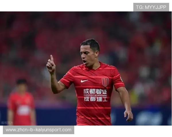 中超最新积分战报：成都蓉城领先地位动摇，上海上港保持领头羊